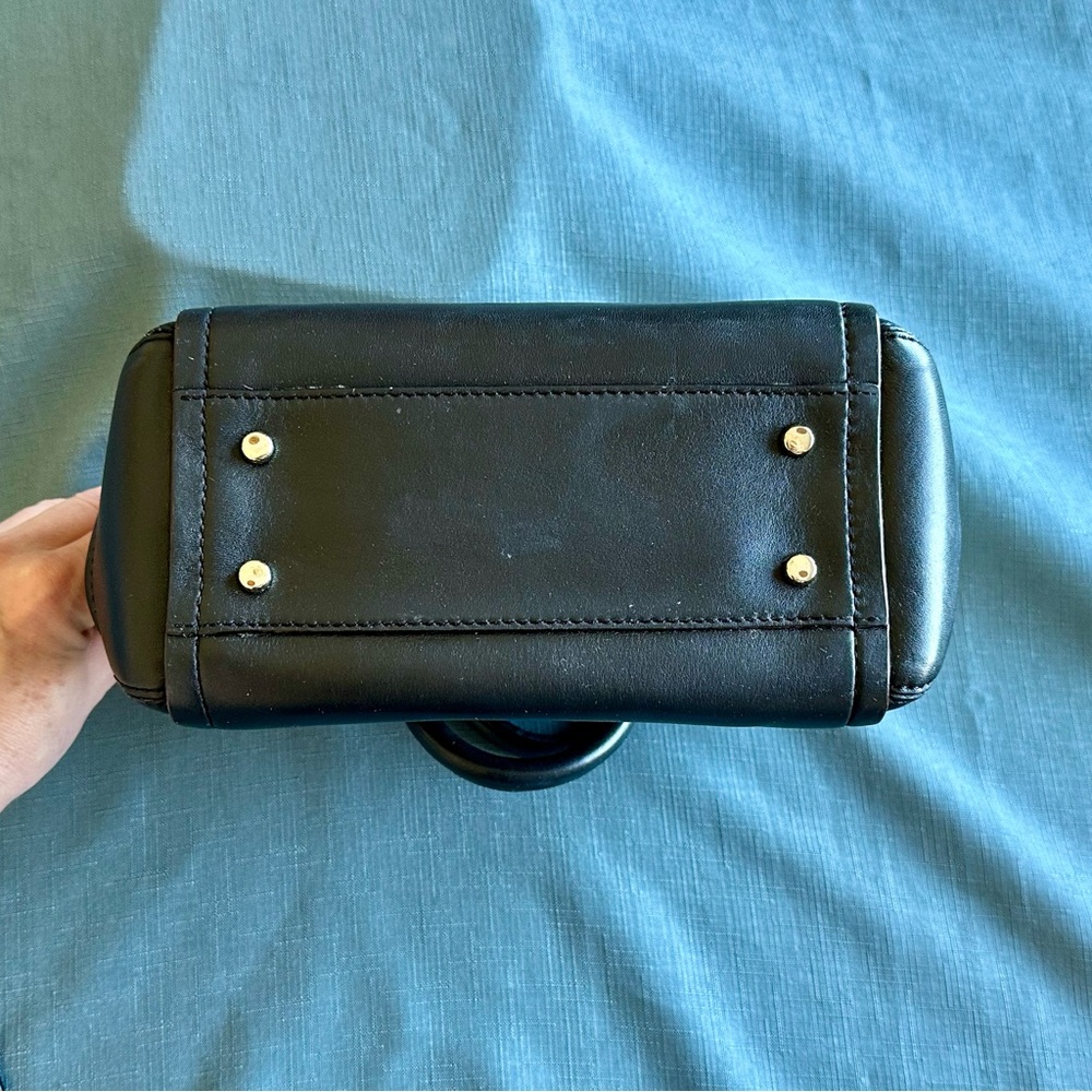 Kate Spade Black and White Striped Shoulder Bag - Picture 5 of 8
